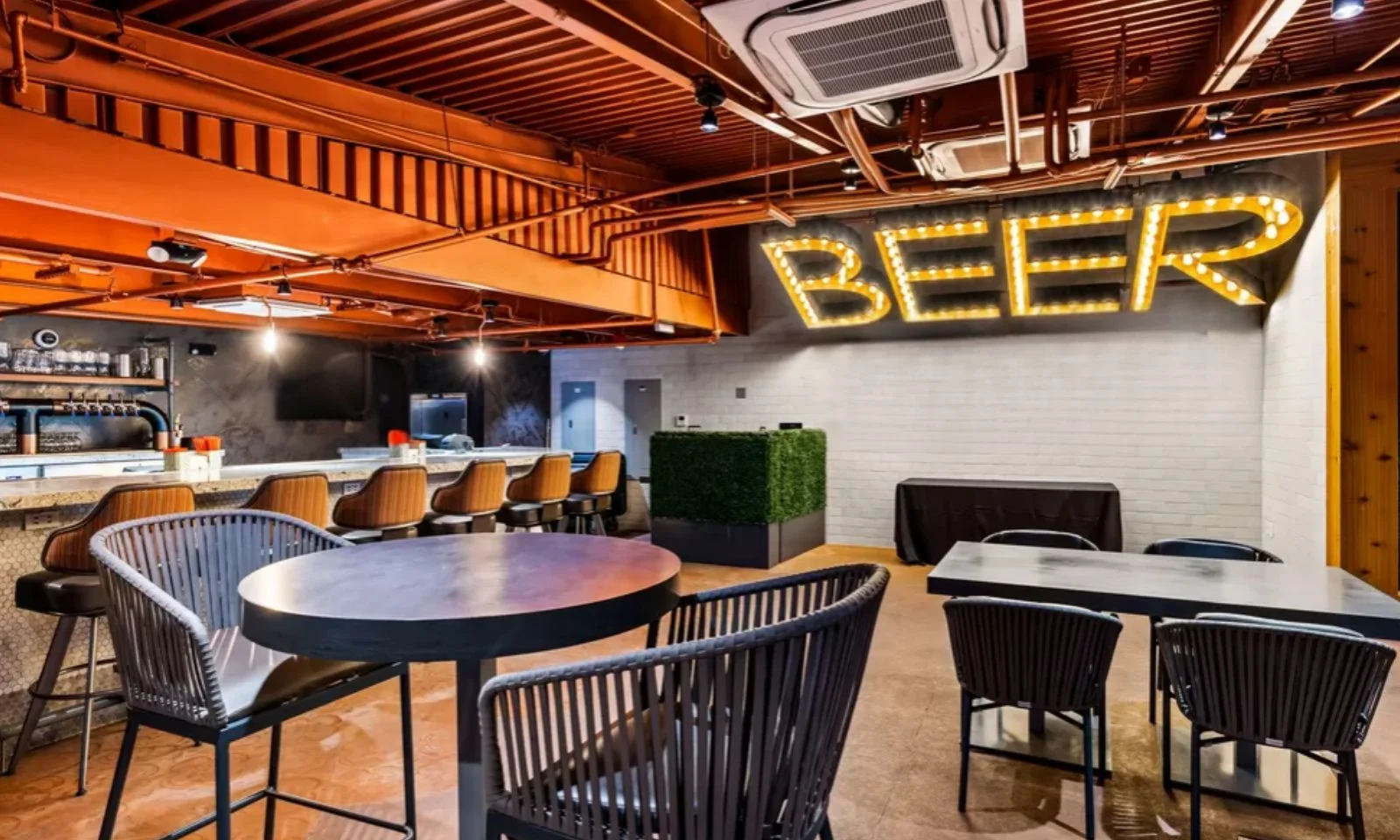 Chapel-of-the-Flowers-Vegas-Reception